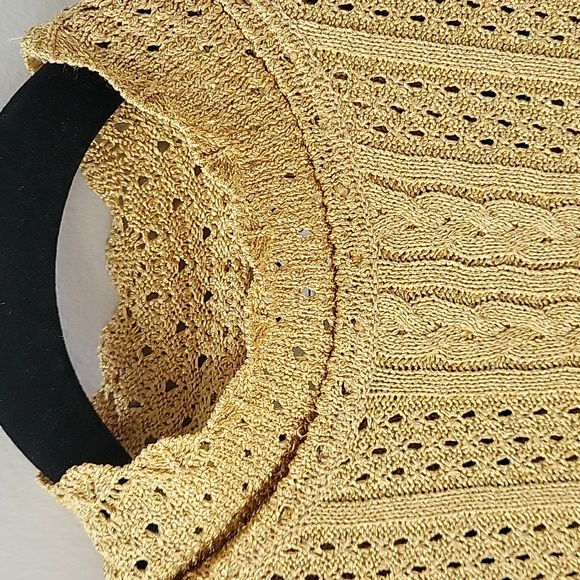 ST JOHN Collection Cable Knit Short Sleeve Sweater in Gold metallic Women Sz M - Picture 2 of 8